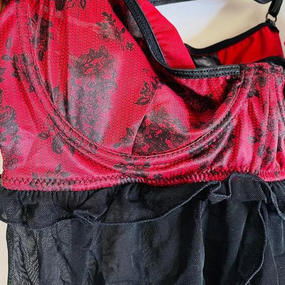 Fantasy Lingerie Babydoll Set with Matching G-String Black Red - Size Medium - Picture 2 of 3